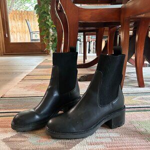 Women's Kiley Steve Madden Boot